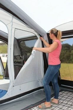 Outdoor Revolution O-Zone 6.0XTR Safari Tent (2022) -Banana Tent img 2156